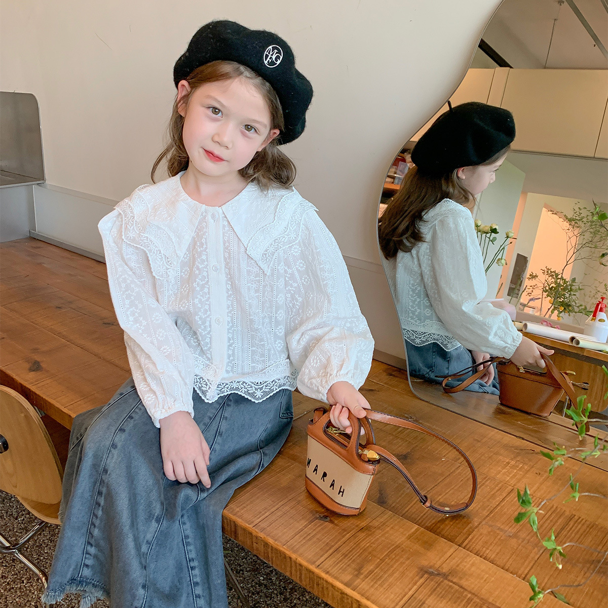 Camisa de muñeca de las niñas 2023 otoño nuevo estilo dulce bordado hueco superior de los niños camisa superior de encaje