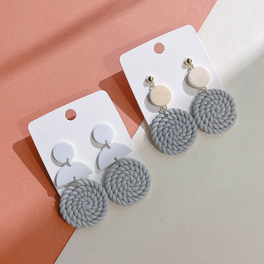 Wholesale Jewelry 1 Pair Simple Style Round Soft Clay Drop Earrings display picture 4