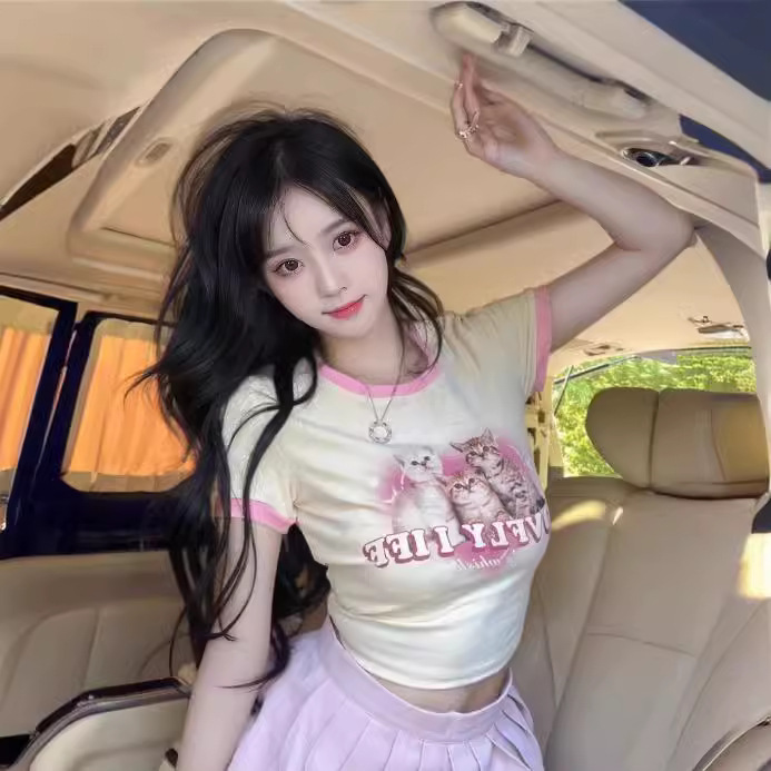 일본식 귀여운 고양이 인쇄 반팔 티셔츠 여성용 여름 새로운 슬림 핏 짧은 슬림 핏 셔츠 탑 Ins 트렌디