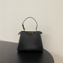 2024�ﶬ�¿�Peekaboo Soft�p�ݰٴ�ţƤŮ���r�Іμ��������