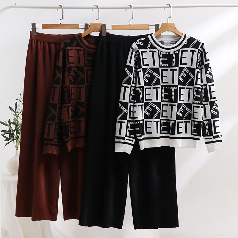 Women's Knitted Two Piece Sweater And Wide Leg Pants Set_voghion.com