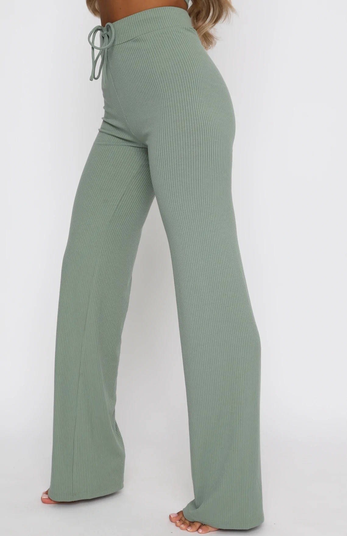 350g Weight Short Sleeve Sleeve Length Polyester Fabric Type Pant Co-ord Set Sets Type 2 Pieces Set Quantity Holiday, Daily Occasion Round Neck Neckline Slim Fit Type Solid Color Pattern Spring Season Women's Gender Streetwear Style Holiday Daily Women's Streetwear Solid Color Polyester Pant Co-ord Set Pants Sets 69