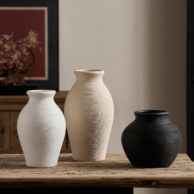 Handcrafted Brushed Ceramic Vase for Living Room, Simple Decoration for Dried Flowers, Wabi-Sabi Off-White Rustic Pottery Jar, High-End Feel for Living Room Handcrafted Brushed Ceramic Vase for Living Room, Simple Decoration for Dried Flowers, Wabi-Sabi Off-White Rustic Pottery Jar, High-End Feel for Living Room