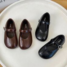 ŮͯƤЬ2026�����¿�͹�Ӣ���L�\�ڷ���ЬŮ���r�аٴ����e��Ь