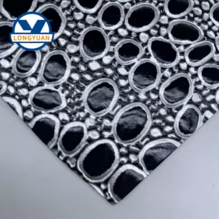 金属感高光PVC皮革用于奢华手提包水刺底