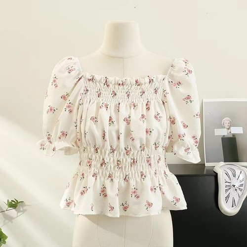 French square collar bubble sleeve women's 2025 summer one-shoulder top with fresh and clean waist-cinching short floral shirt