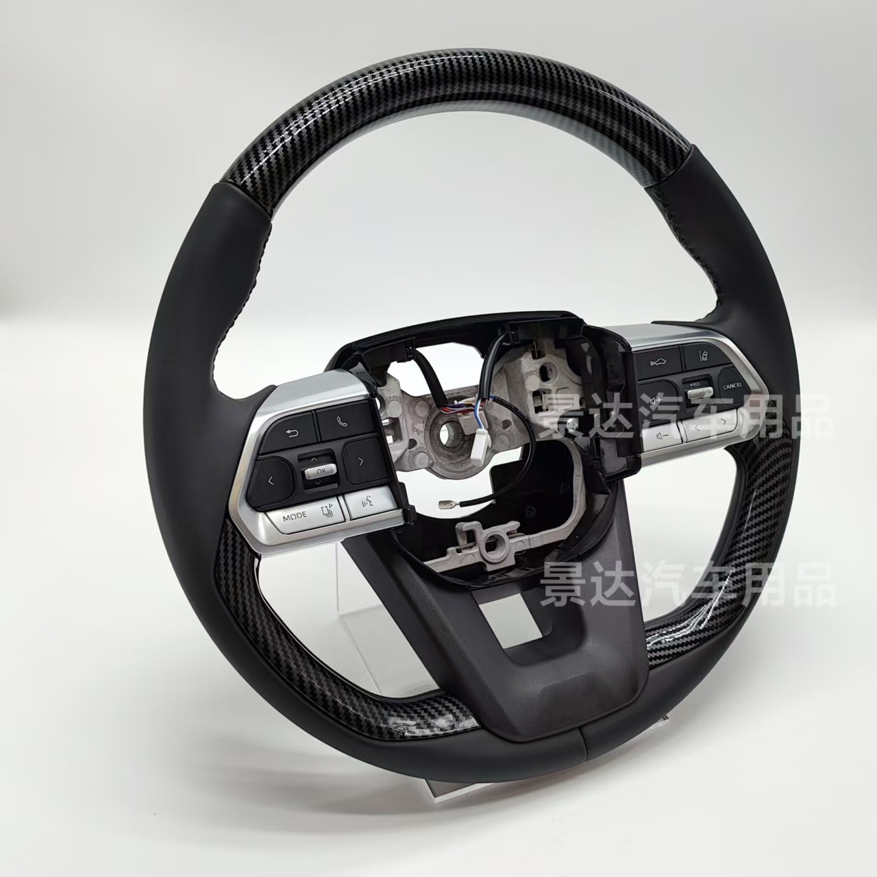 Applicable to Toyota's new LC300 modified steering wheel, Lu Xun Erfa 20 Series 30 Series RongFang RAV4 carbon fiber pattern