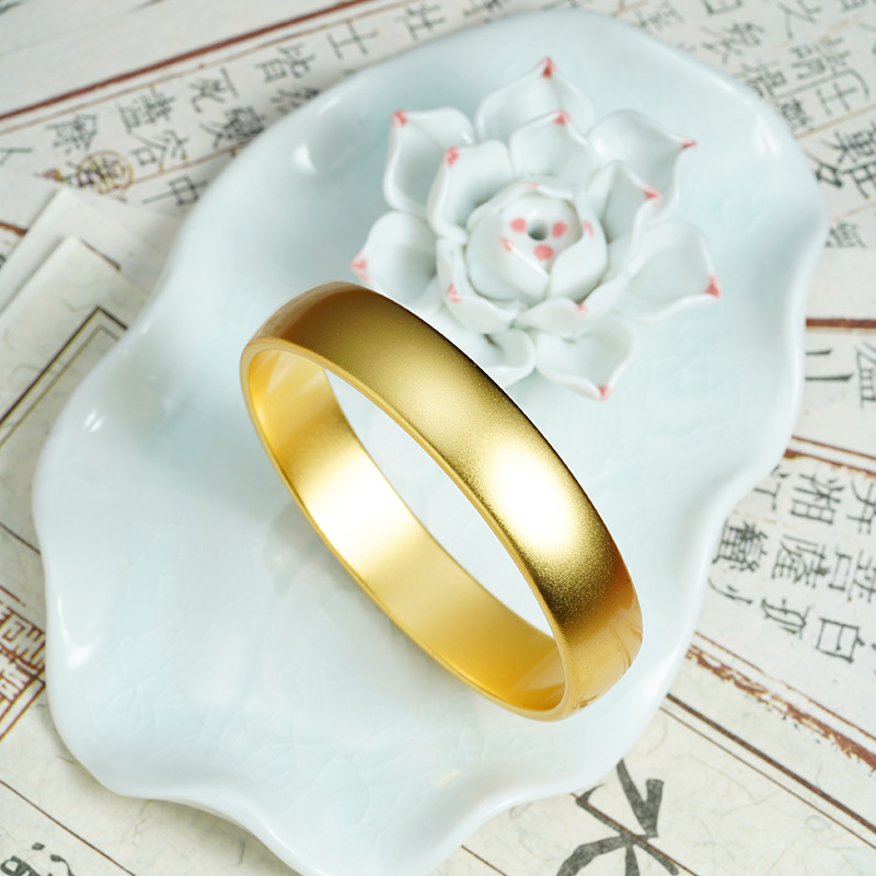 Nuevos productos vietnamitas pulseras de oro de arena retro pulseras de neumáticos damas de alta calidad no se desvanecen joyas al por mayor