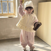 ��С�탺ͯ�ӽq���b�ﶬ��2025һ�w�q����Ů�������P��؈��ɫ���b