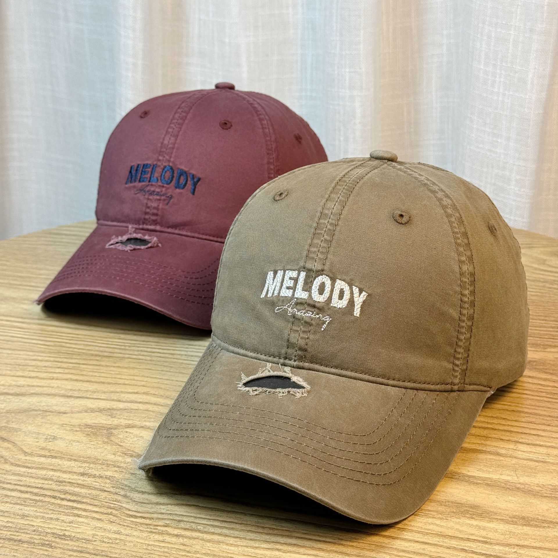 korean style embroidered english letter baseball cap women‘s spring and summer fashion face-looking small peaked cap men‘s couple sun hat