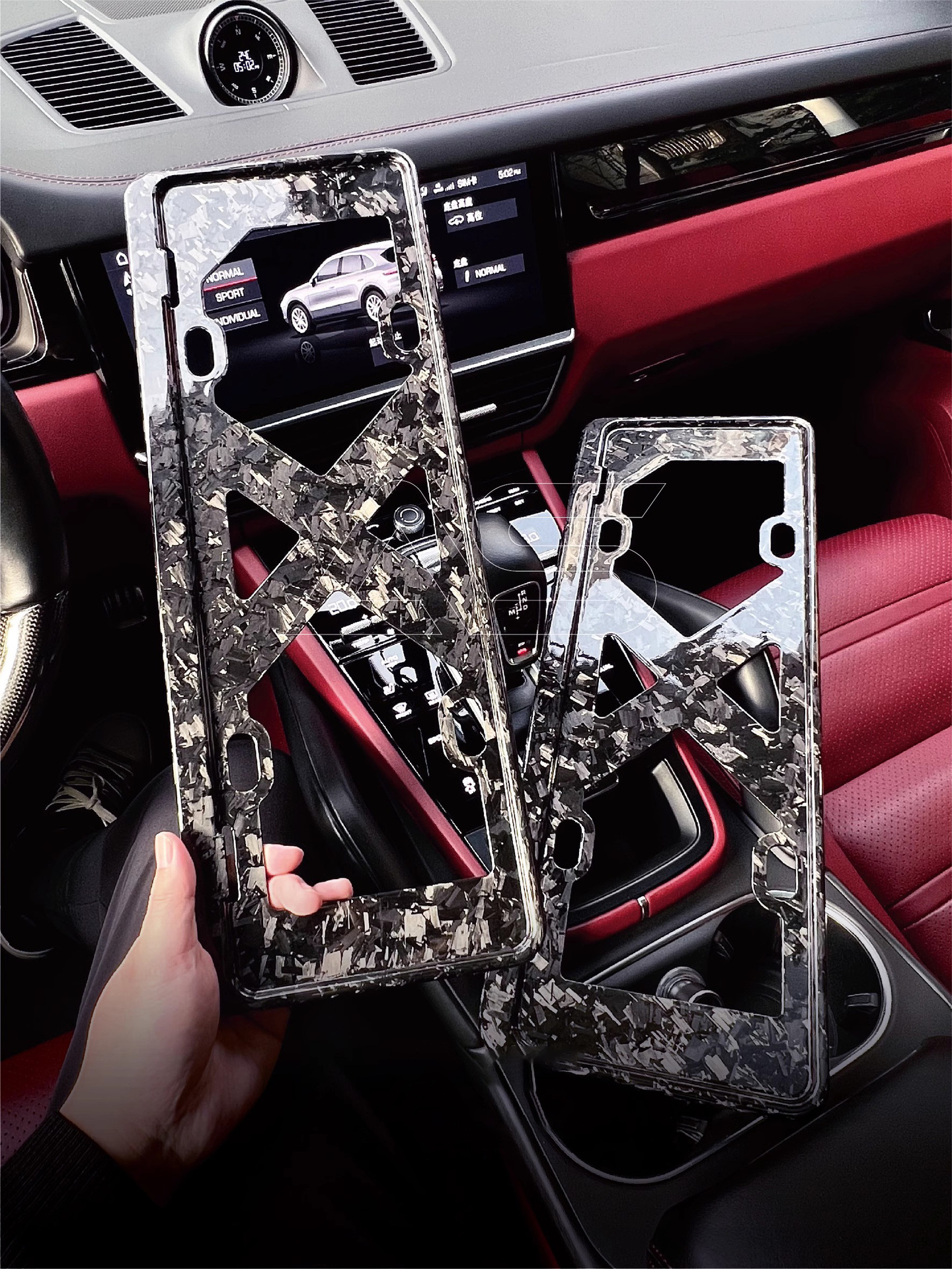 Suitable for Porsche Real Carbon Fiber License Plate Frame Tucayenne macan911 Panamera 718 Taycan