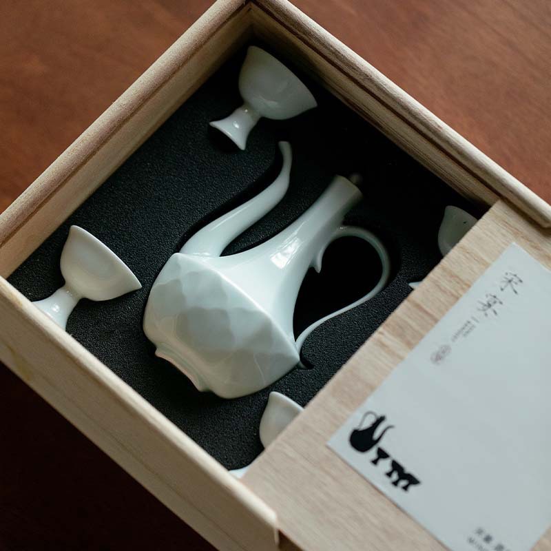 会所日式清酒陶瓷酒具套组高端小酒壶白酒杯一壶四杯礼盒装伴手礼