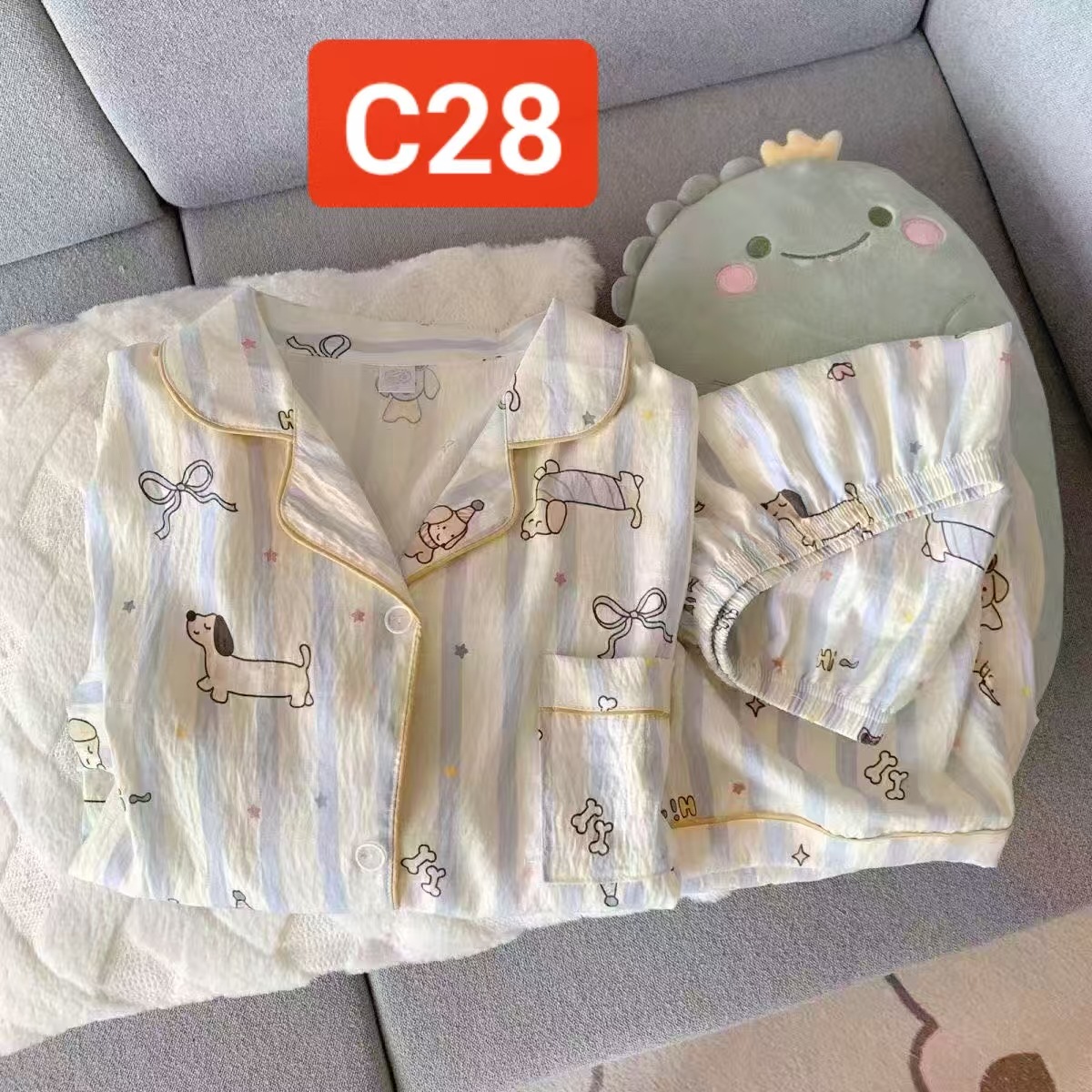 Al por mayor transfronterizo pantalones cortos de manga corta nubes pijamas de algodón de dibujos animados lindos cardigan con solapa primavera y otoño set de ropa para el hogar