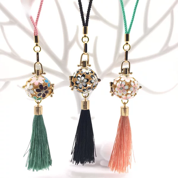 New Artistic Fresh Oil Drop Diamond Color Sachet Ball Pendant Essential Oil Aromatherapy Pendant Car Hanging Bag Hanging