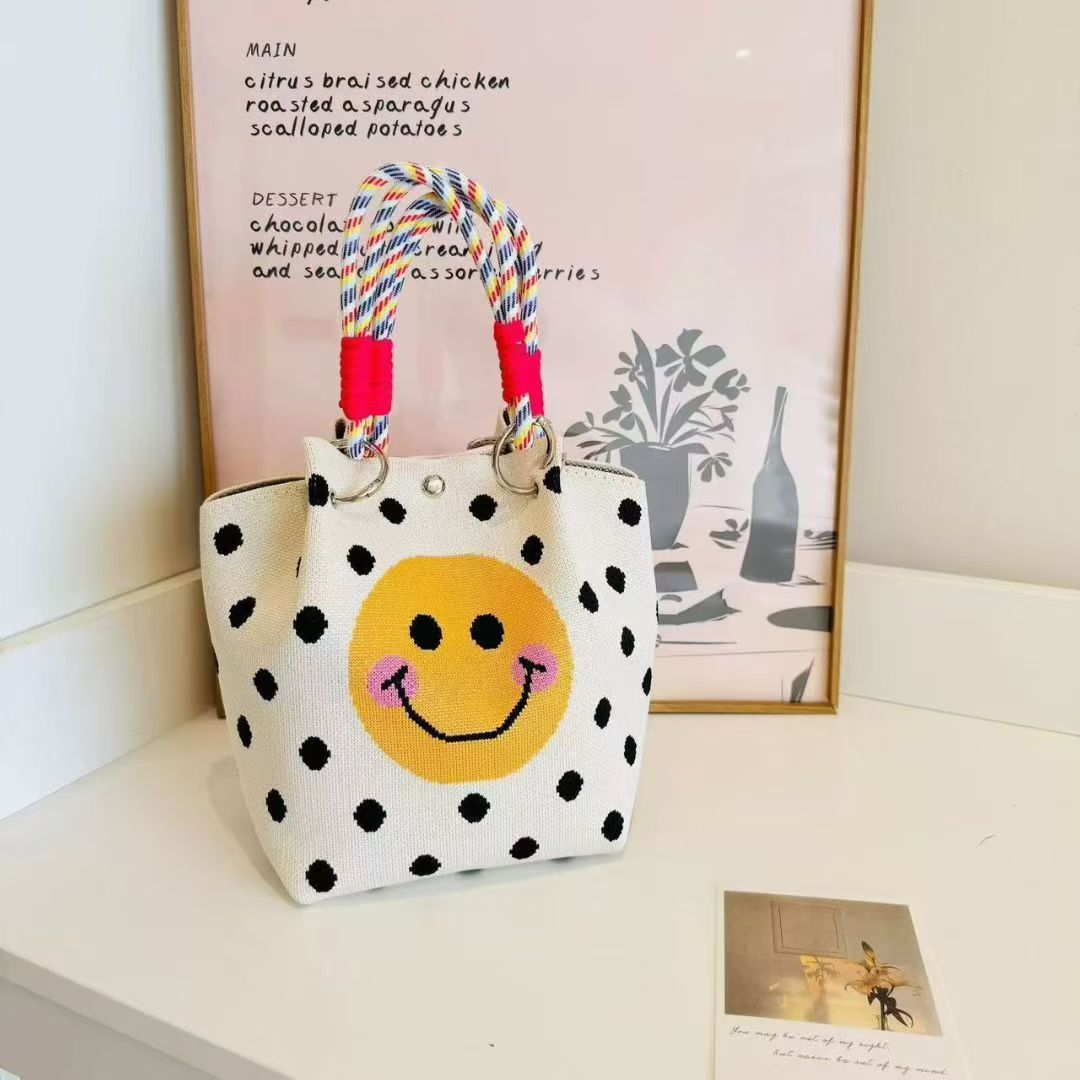 Bolsa de punto bolsas de dibujos animados para mujeres lindas bolsas de regalo de mano bolsas de bocadillos prácticas versátiles bolsas de cubo baratas gran capacidad