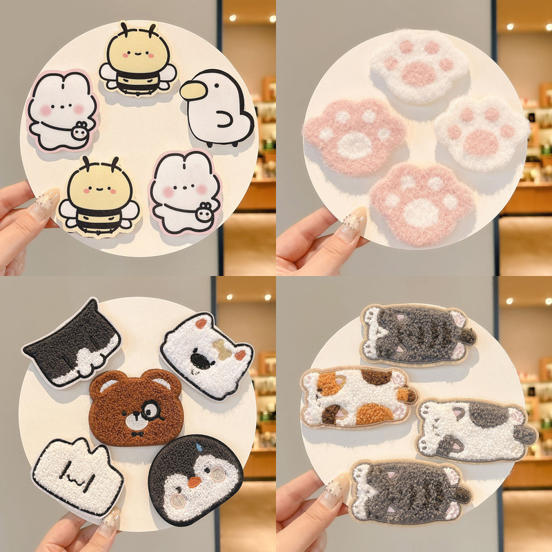Cute and fun forehead fringe hair accessories, 2026 new cartoon design, seamless and easy to apply, perfect for autumn and winter, adding a sweet touch to your hairstyle