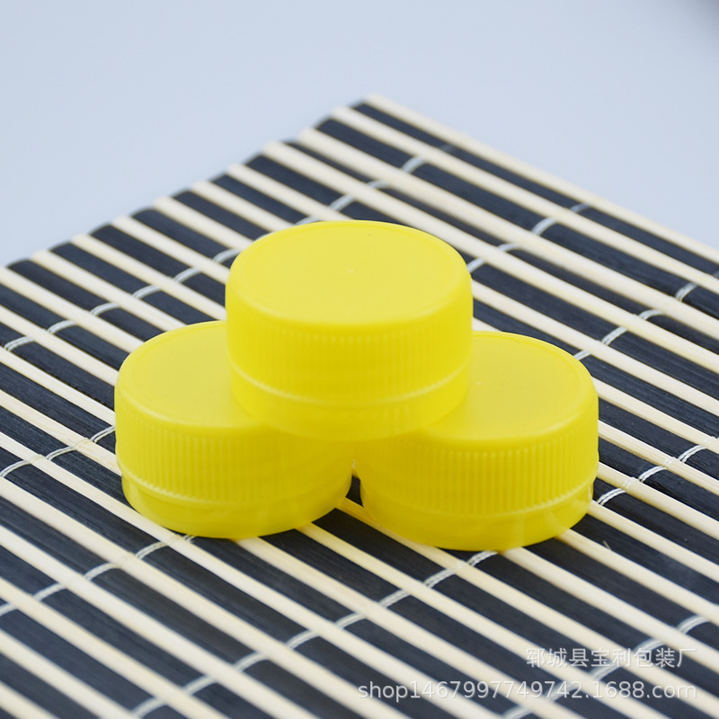 Light yellow, 100 small mouths; PE
