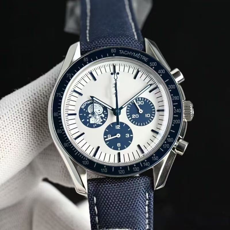 Omi Superb multifunctional chronograph watch, scratch-resistant, durable, fully automatic mechanical movement, waterproof, and features a luminous display Omi Superb multifunctional chronograph watch, scratch-resistant, durable, fully automatic mechanical movement, waterproof, and features a luminous display