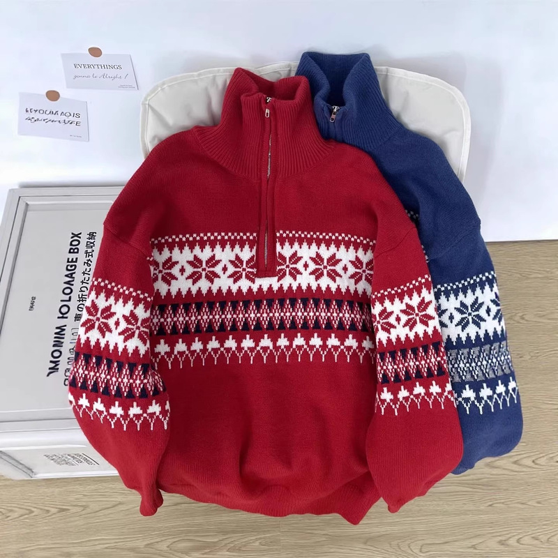 Retro Christmas and New Year Style Turtleneck Knitwear for Men, Autumn and Winter Warm, Loose-Fitting, High-End Niche Half-Zip Sweater Retro Christmas and New Year Style Turtleneck Knitwear for Men, Autumn and Winter Warm, Loose-Fitting, High-End Niche Half-Zip Sweater
