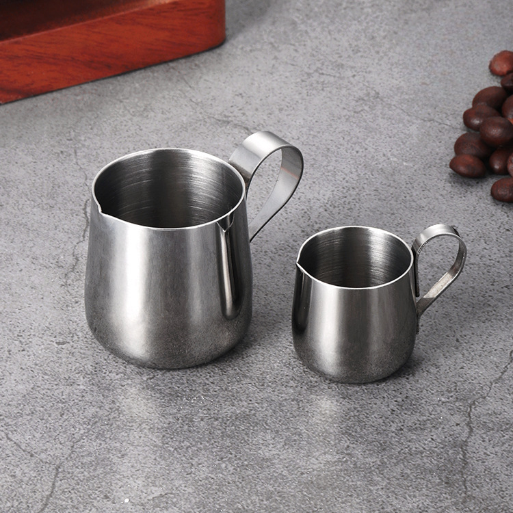 Manufacturer 304 Stainless Steel Mini Milk Jug Latte Art Cup Spout Latte Art Cylinder Small Milk Jug Coffee Milk Cup Coffee Tools
