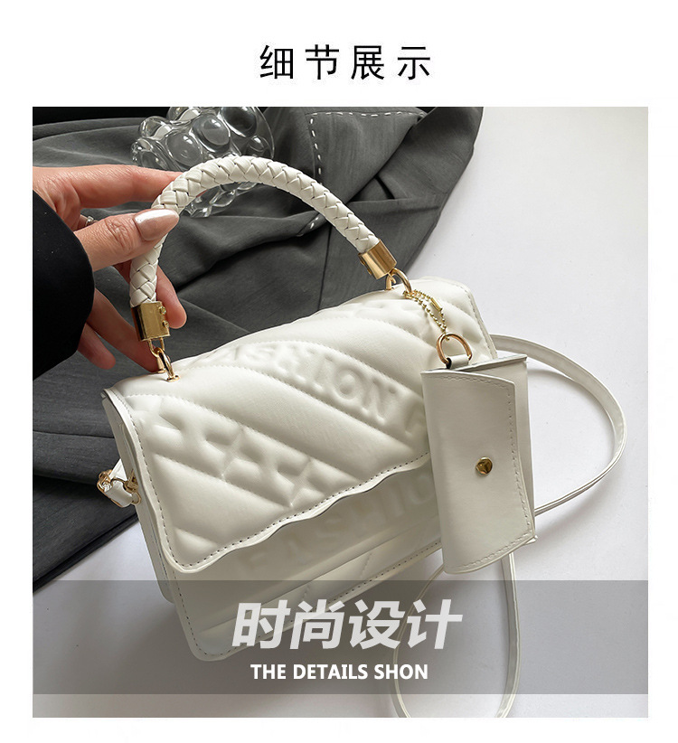 Ladies' candy-colored stylish handbag, 2024 autumn new ins single-shoulder crossbody bag, stylish embossed small square bag Application Scenario