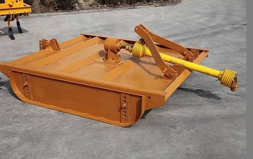 割草机供应甩刀式1.5m割草机9G 1.5拖拉机配割草机