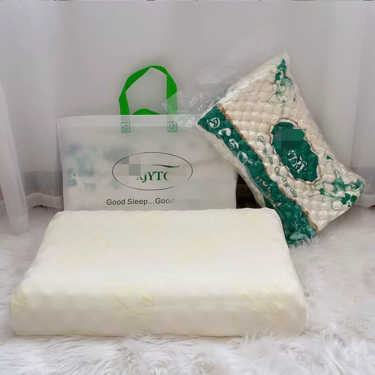 泰国进口天然乳胶枕护颈椎按摩枕芯橡胶成人家用学生宿舍单人枕芯