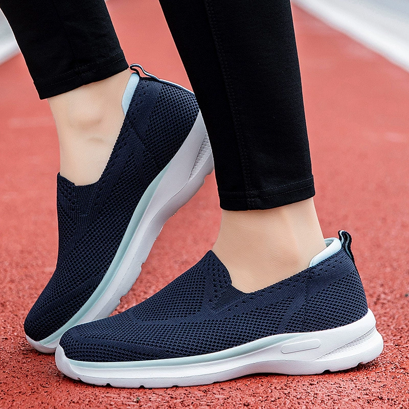 Прогулочная обувь для пар, весна и осень, трансграничная Внешняя торговля, женская обувь больших размеров, дышащая обувь без шнуровки, легкая обувь для мам среднего и пожилого возраста оптом
