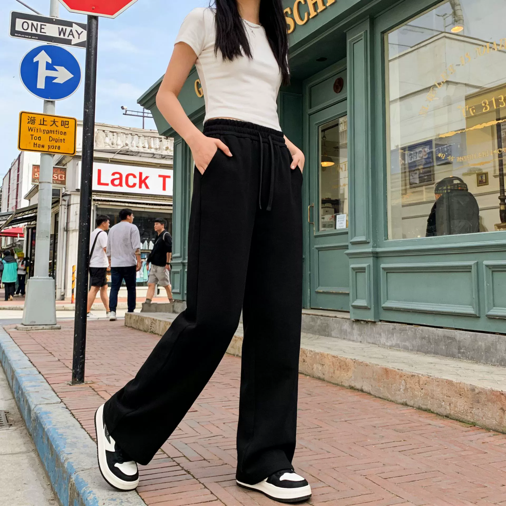 新款阔腿裤女2025年秋冬季外贸运动裤休闲直筒纯色裤子百搭卫裤女