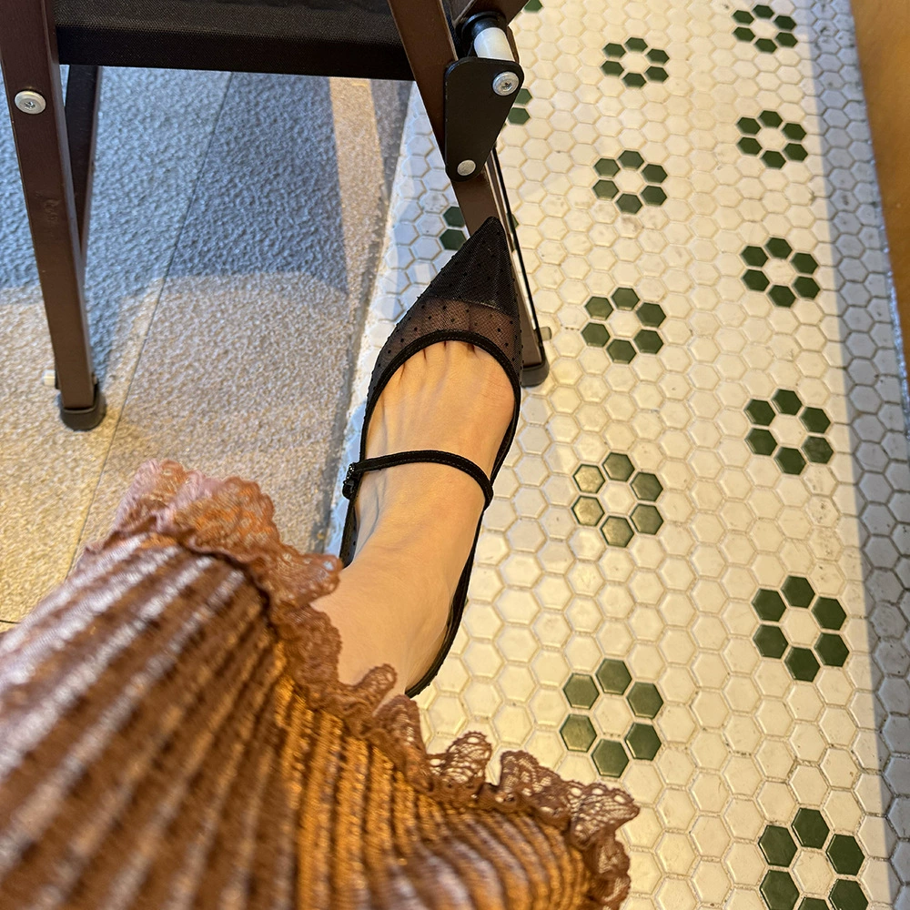 Версия из овчины ~ французские сандалии из натуральной кожи с сетчатым верхом для женщин, сандалии с вырезом в виде сетки, туфли на плоской подошве с острым носком