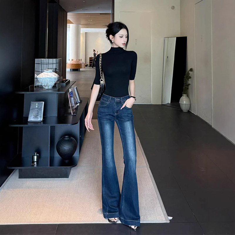 Retro Dark Blue Flared Jeans for Women 2026 New Autumn and Winter Slim Fit Pants with High Heels and Flared Pants