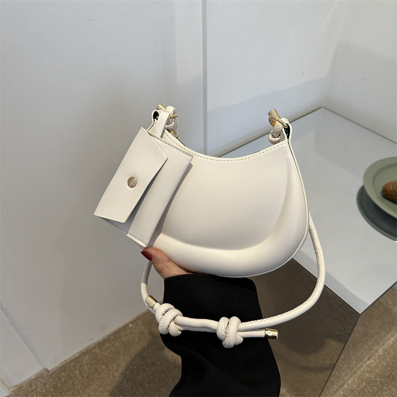 2023 verano nueva media luna bolsa nicho diseño axilas bolsa de hombro con textura de las mujeres bolso de moda coreana