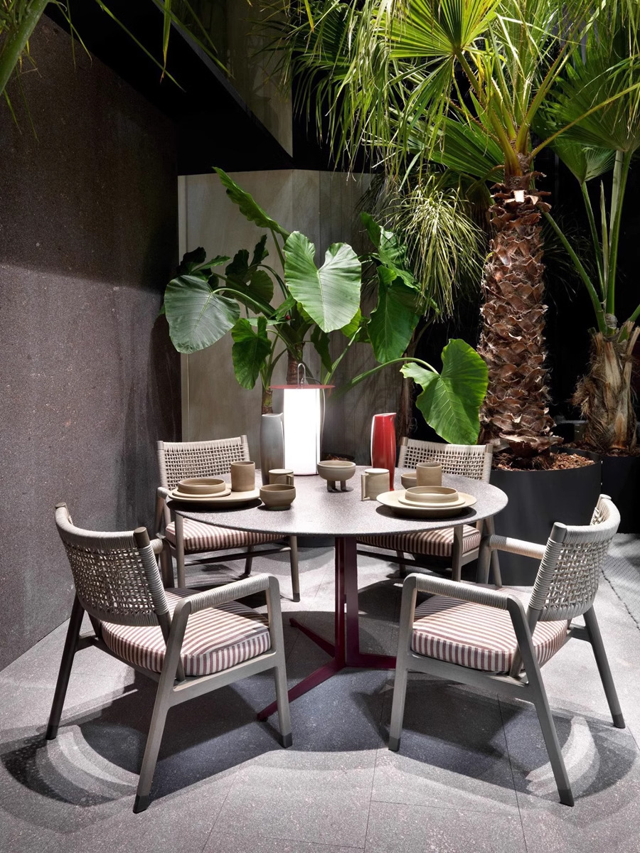 Sofá al aire libre terraza de hotel jardín patio terraza diseñador de madera maciza tela de caña de tres piezas de teca muebles casuales