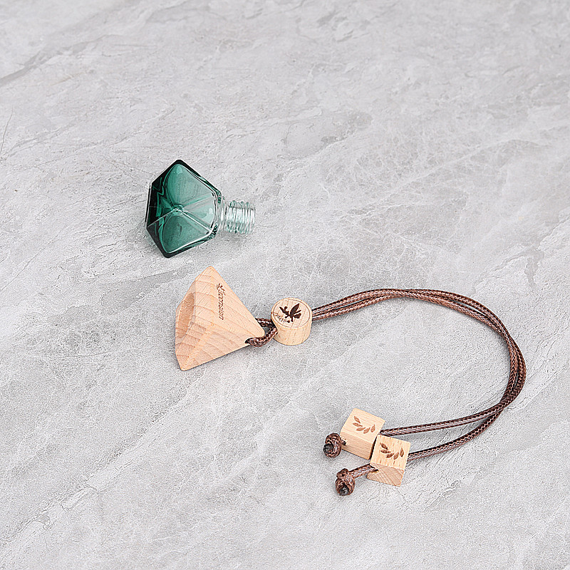 G014-8ml 車用ストラップ車用アロマセラピーボトルペンダントミニ揮発性ガラス詰め替えエッセンシャルオイル空ボトル