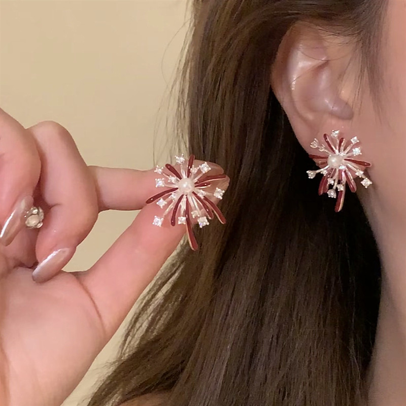 Anchorro aretes rojos 2026 explosión lujoso ligero alto sentido nuevo aretes de estilo de Hong Kong aretes rojos retro aretes para mujeres image 7