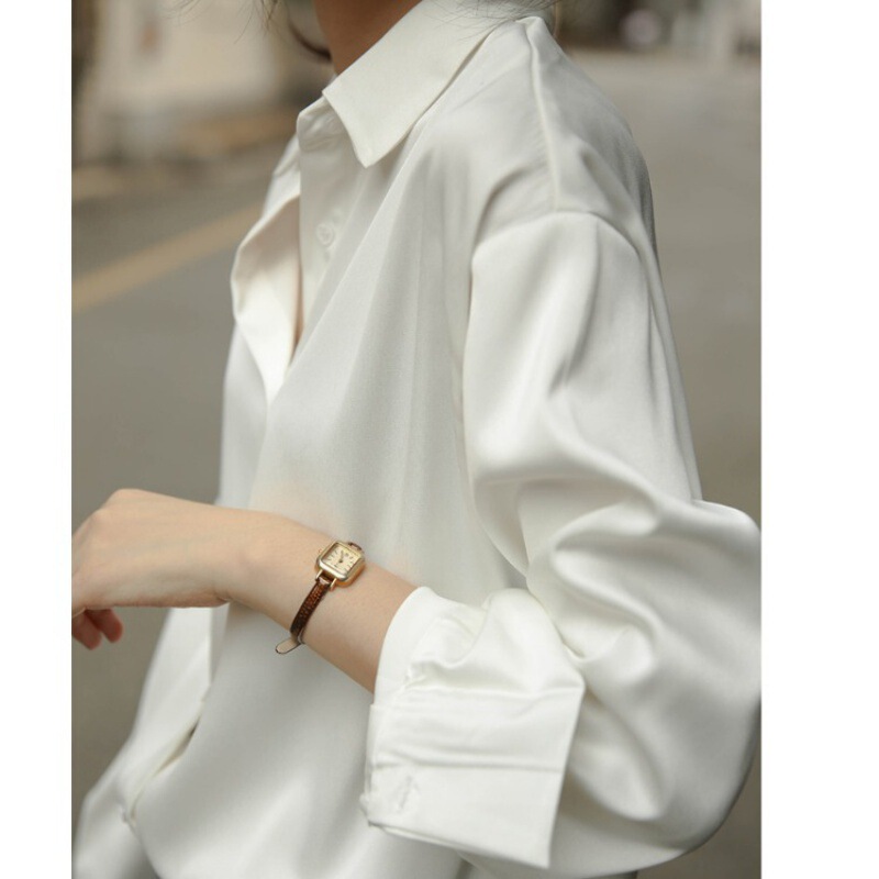 White shirt women's design sense Xiaozhong Fu Gugang style top draping shirt mercerized satin surface loose Korean style professional White shirt women's design sense Xiaozhong Fu Gugang style top draping shirt mercerized satin surface loose Korean style professional