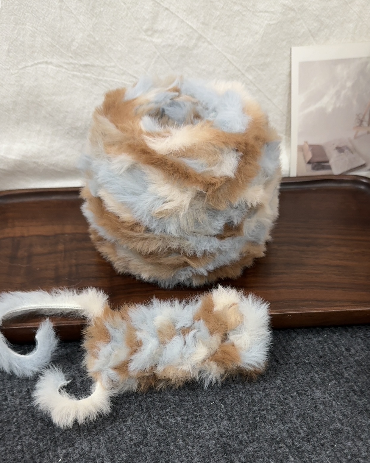 새로운 색상의 나이테, 매우 아름다운 단색 염색 실, 단색 염색 색상은 각 그룹마다 다릅니다.