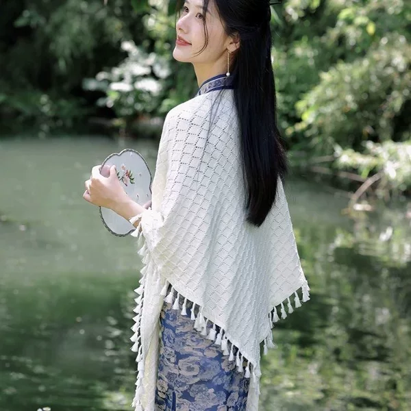 Korean-style All-match Thin Hollow Knitted Outer Warm Cloak Women's Breathable Triangle Ware Decorative Sunscreen Cloak