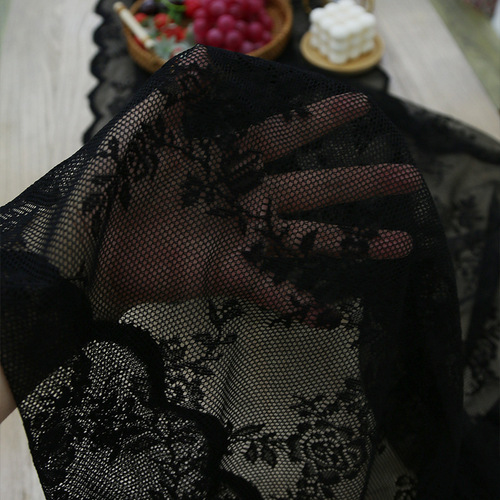 Cross-border black lace edge table flag American retro decorative coffee table long dining table runner table flag manufacturer wholesale