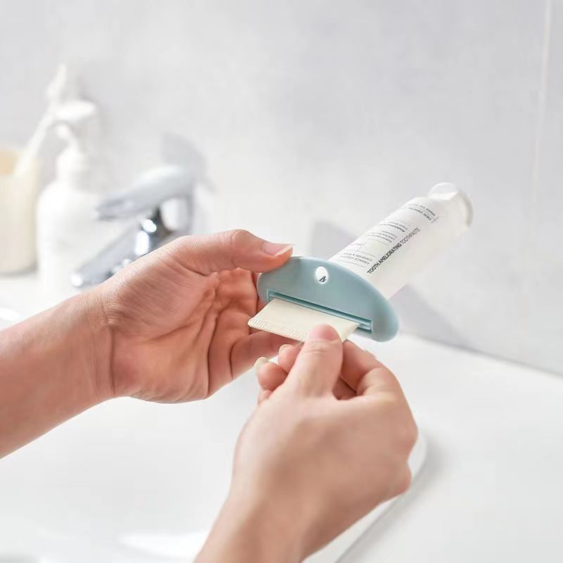 Wall Mounted Manual Toothpaste Dispenser For Bathroom Storage_voghion.com