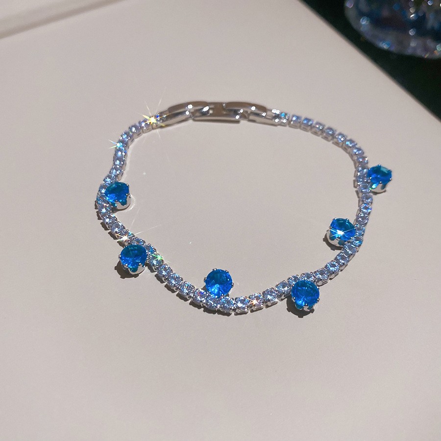 Pulsera de lazo ovalado de circón azul marino, exquisita pulsera ligera y de lujo de alta gama, pulsera de diseño de nicho