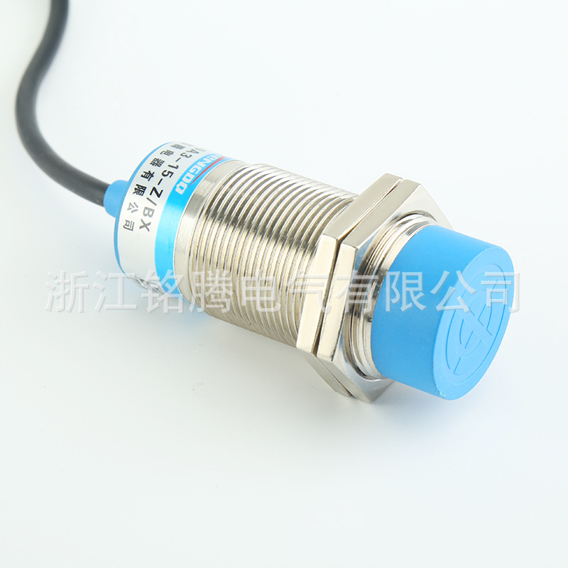 M30铭腾LJC30A3-H-Z/BX三线NPN常开12-24V电容式接近开关厂家直销