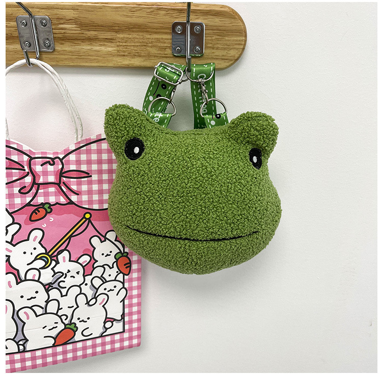 2021 Autumn New stylish and cute green frog single-shoulder crossbody bag wallet plush toy birthday gift for girls undefined