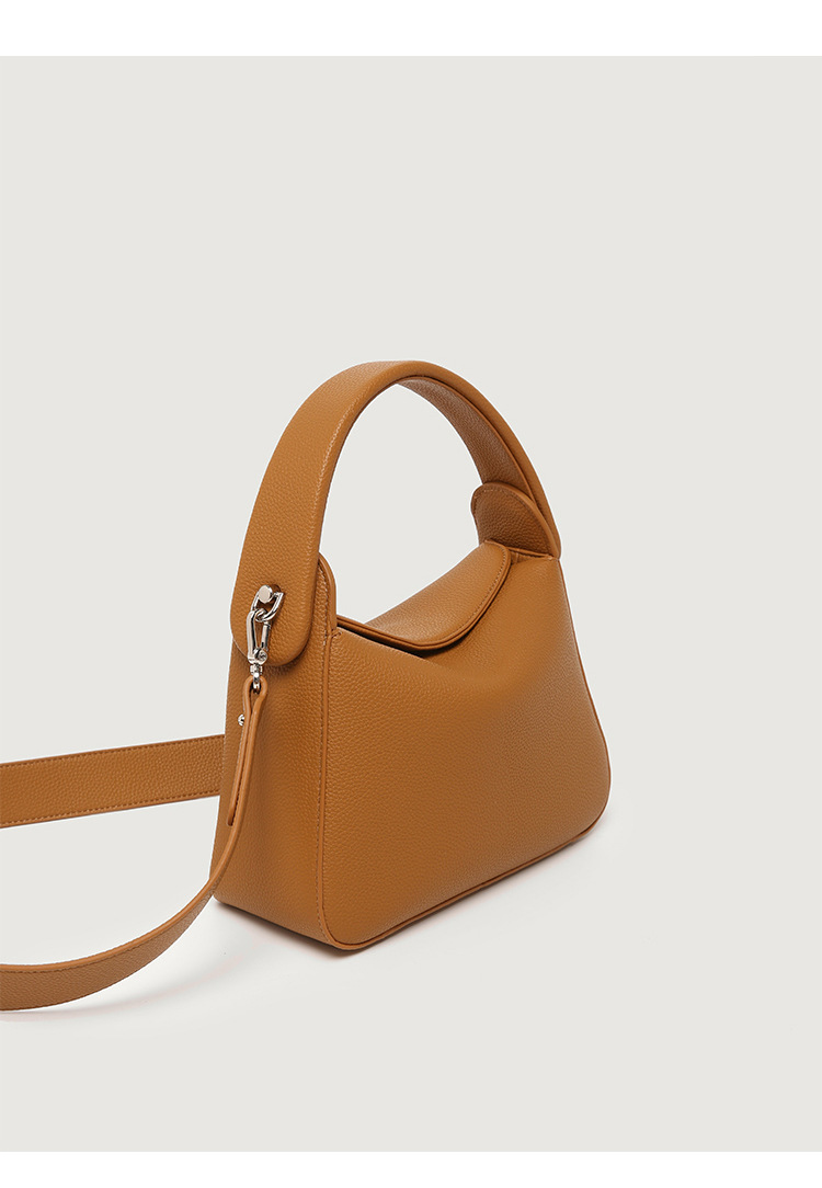  Women's Bags Large Capacity Soft Cigarette Case Bag 2023 New Solid Color Casual Pillow Bag Khaki Commuter Hand Crossbody Bag_voghion.com