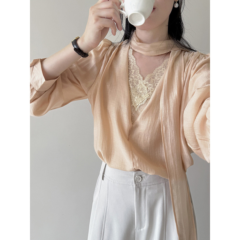 【Lace Dream】Goming Ribbon V-neck Lace Patchwork Blouse Women's Autumn New Shirt Top CN553 【Lace Dream】Goming Ribbon V-neck Lace Patchwork Blouse Women's Autumn New Shirt Top CN553