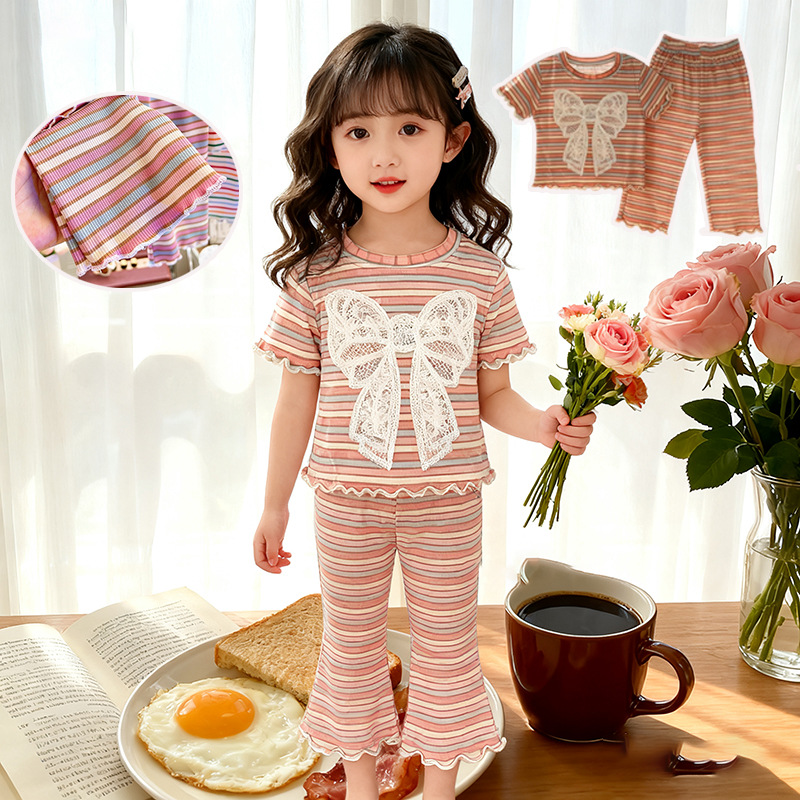 Girls Summer Suit 2025 New Kidsren's Stripesd Short-Sleeved T-Shirt Bell-Bottom Pants Sweet Baby Two-Piece Set