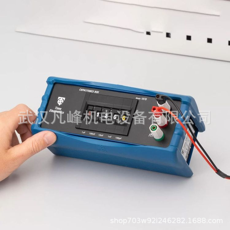 공급 영국 시간 전자 교정기/멀티 미터/시뮬레이터 1067 및 기타 전체 시리즈