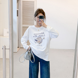 Autumn new maternity clothes Korean fashion loose plus size cartoon printed age-reducing round neck long sleeve T-shirt fashion mom