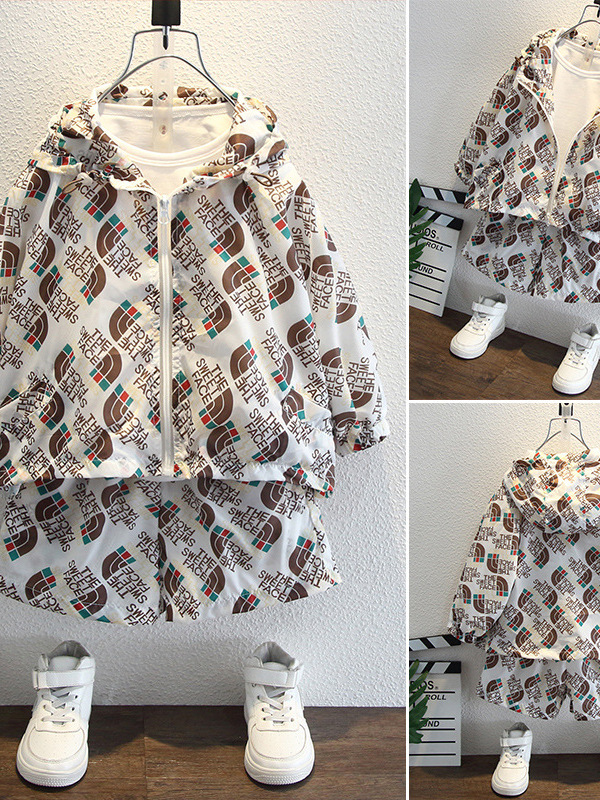 7958 Traje de ropa de secado 2025 Nuevo estilo para niños pequeños y medianos Deportes y ocio Ropa de protección solar de playa de todo fósforo Verano exterior delgado