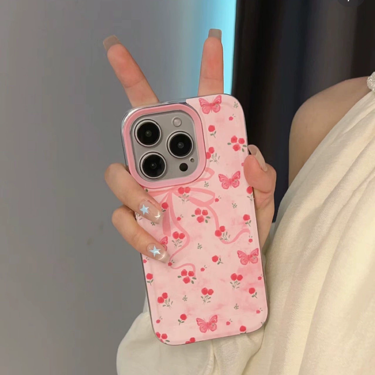 Чехол для телефона (Apple) iPhone 11–17 серия, корпус космический с цветочным рисунком бабочки, легкий 36 г